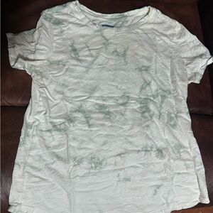 Old Navy Cream Short Sleeve Relaxed T-Shirt